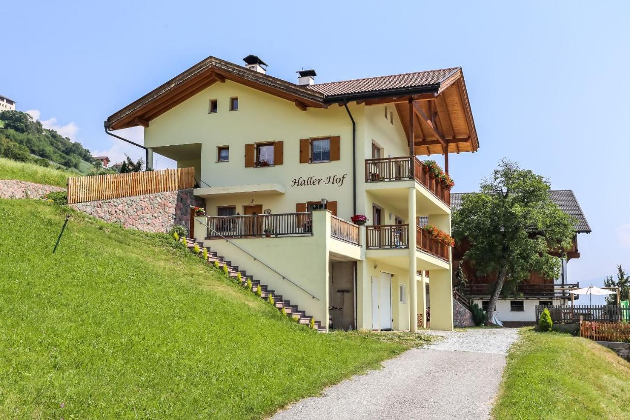 Urlaub Auf Dem Bauernhof Hallerhof Villandro Extérieur photo